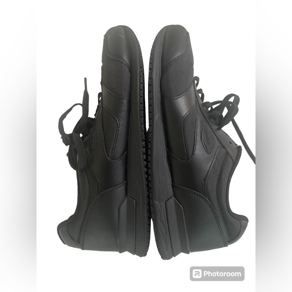 TREDSAFE enduro pro anti-fatigue, slip resistant work shoes. NWOT. No box - Picture 4 of 5